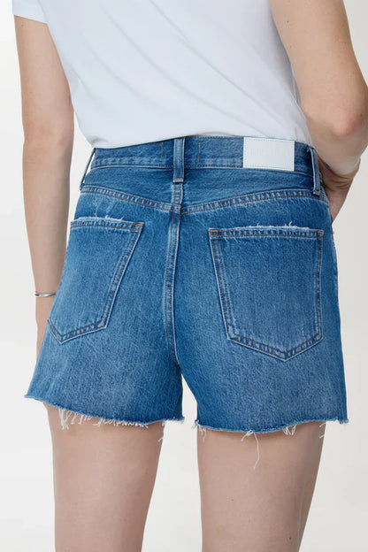 Nova Short in Calling