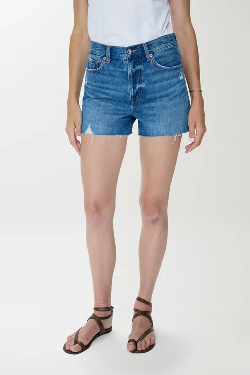 Nova Short in Calling