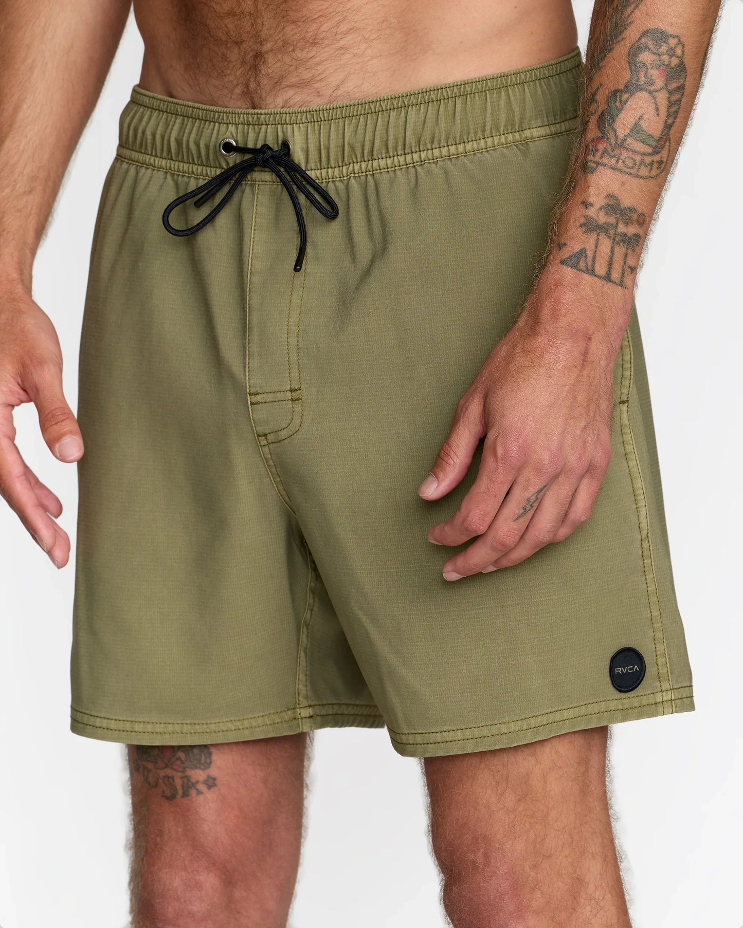 RVCA VA Pigment Elastic 16" Volley Short