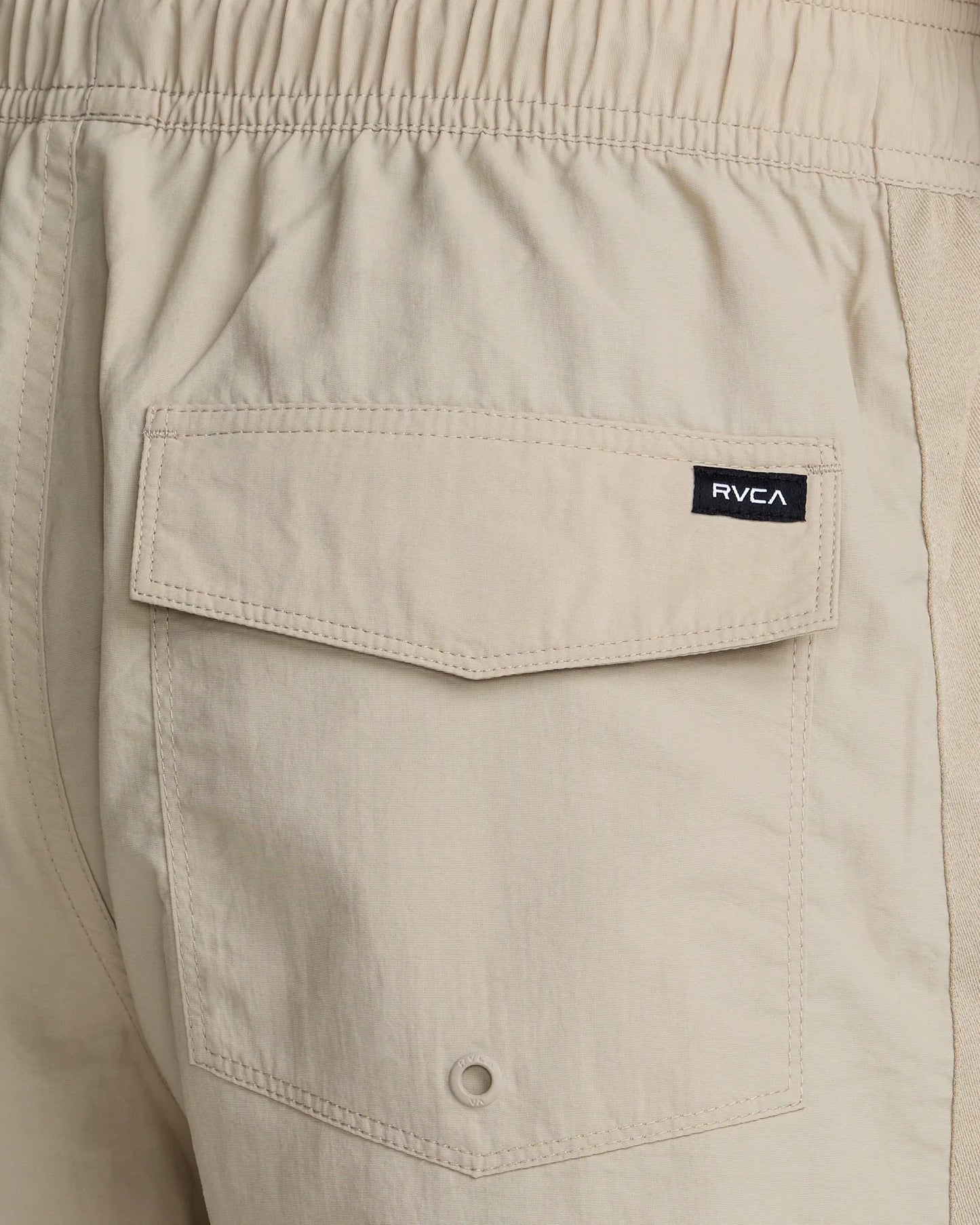 RVCA Crest Elastic 17" Volley