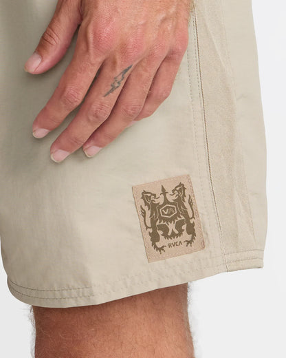 RVCA Crest Elastic 17" Volley