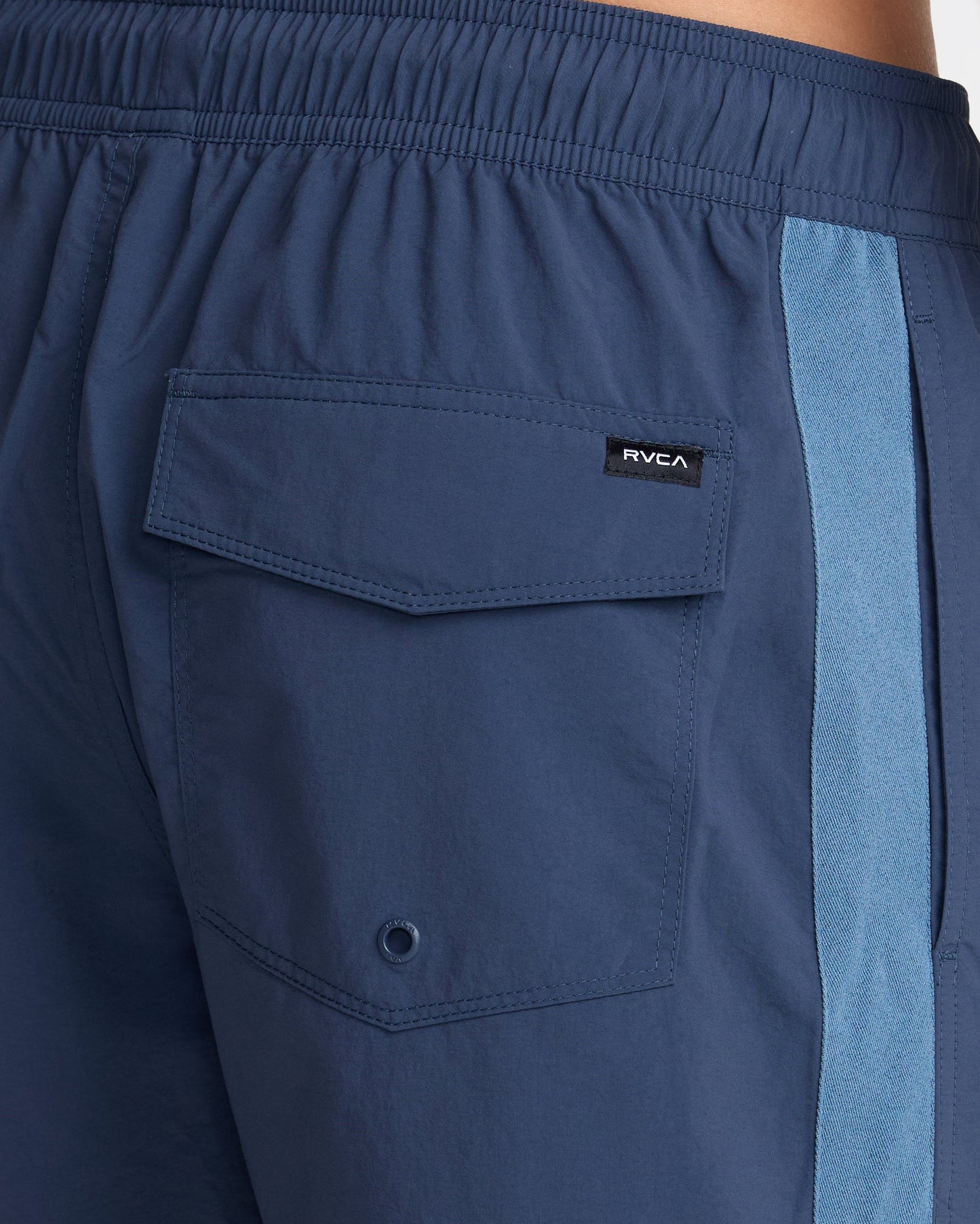 RVCA Crest Elastic 17" Volley