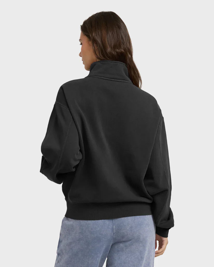 The Avery Zip