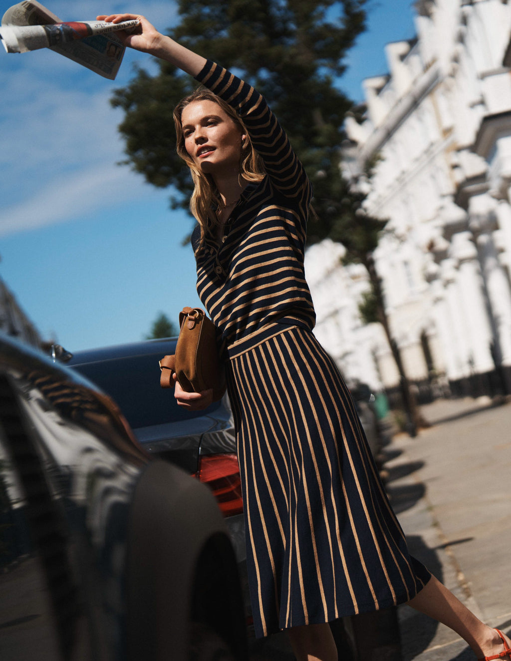 Liz Henley Sweater-Navy / Camel
