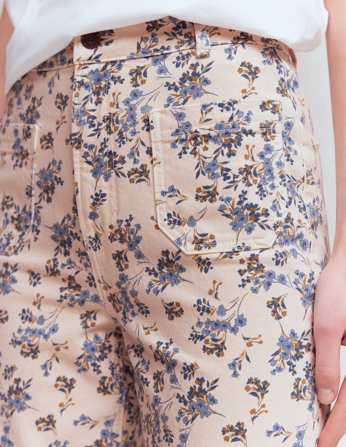 Straight Leg Pocket Jeans-Ivory Floral