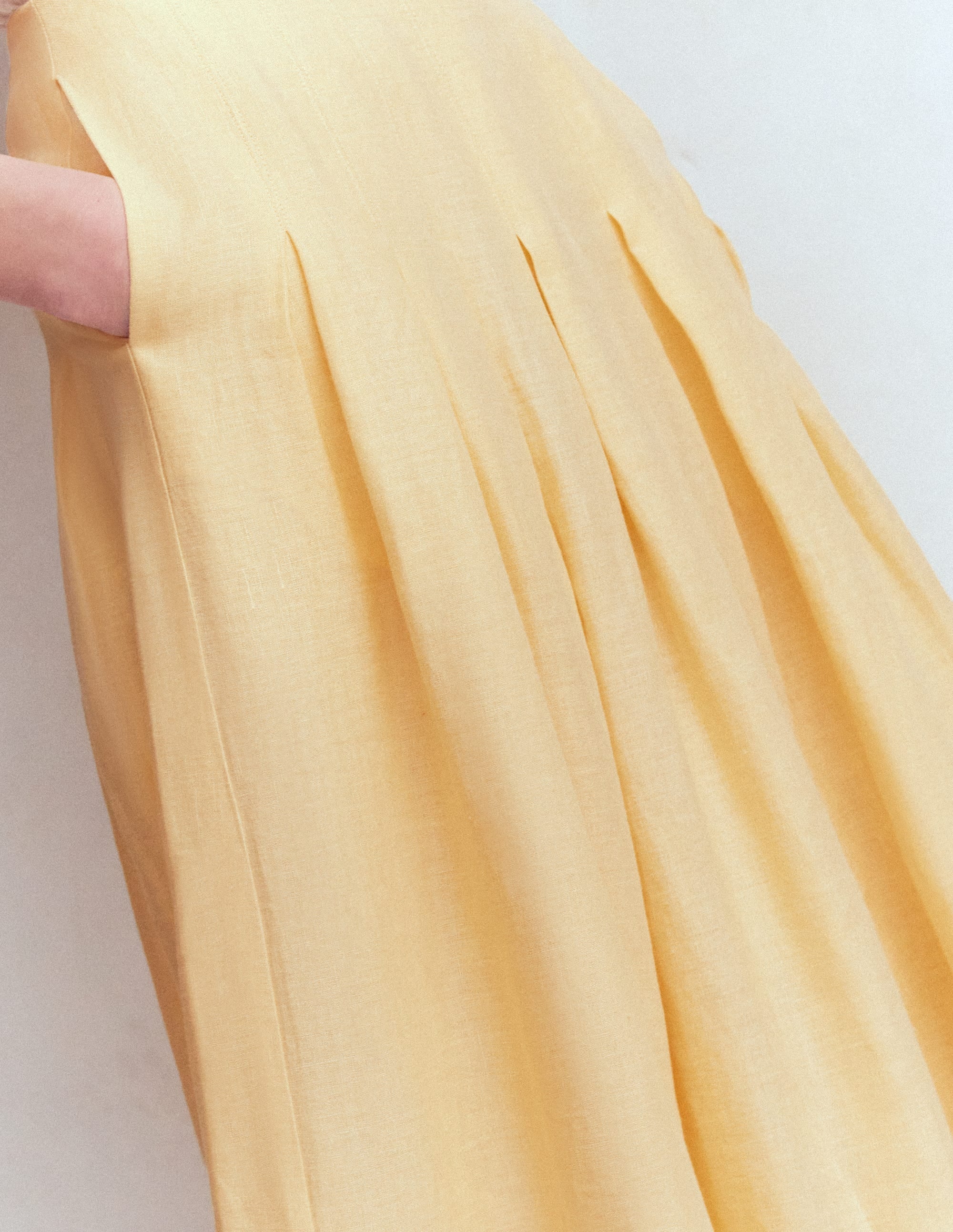 Valentina Linen Skirt-Buttercream