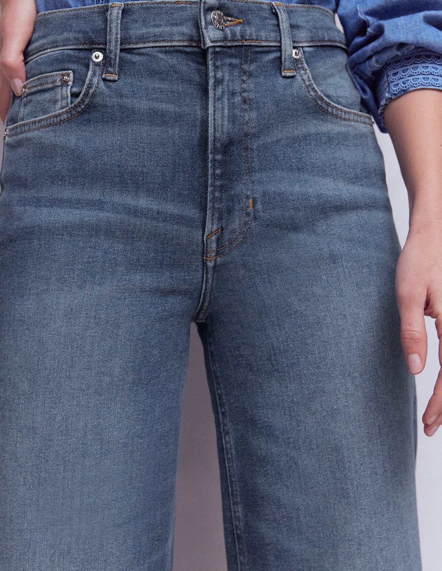 High Rise Wide Leg Jeans-Mid Vintage