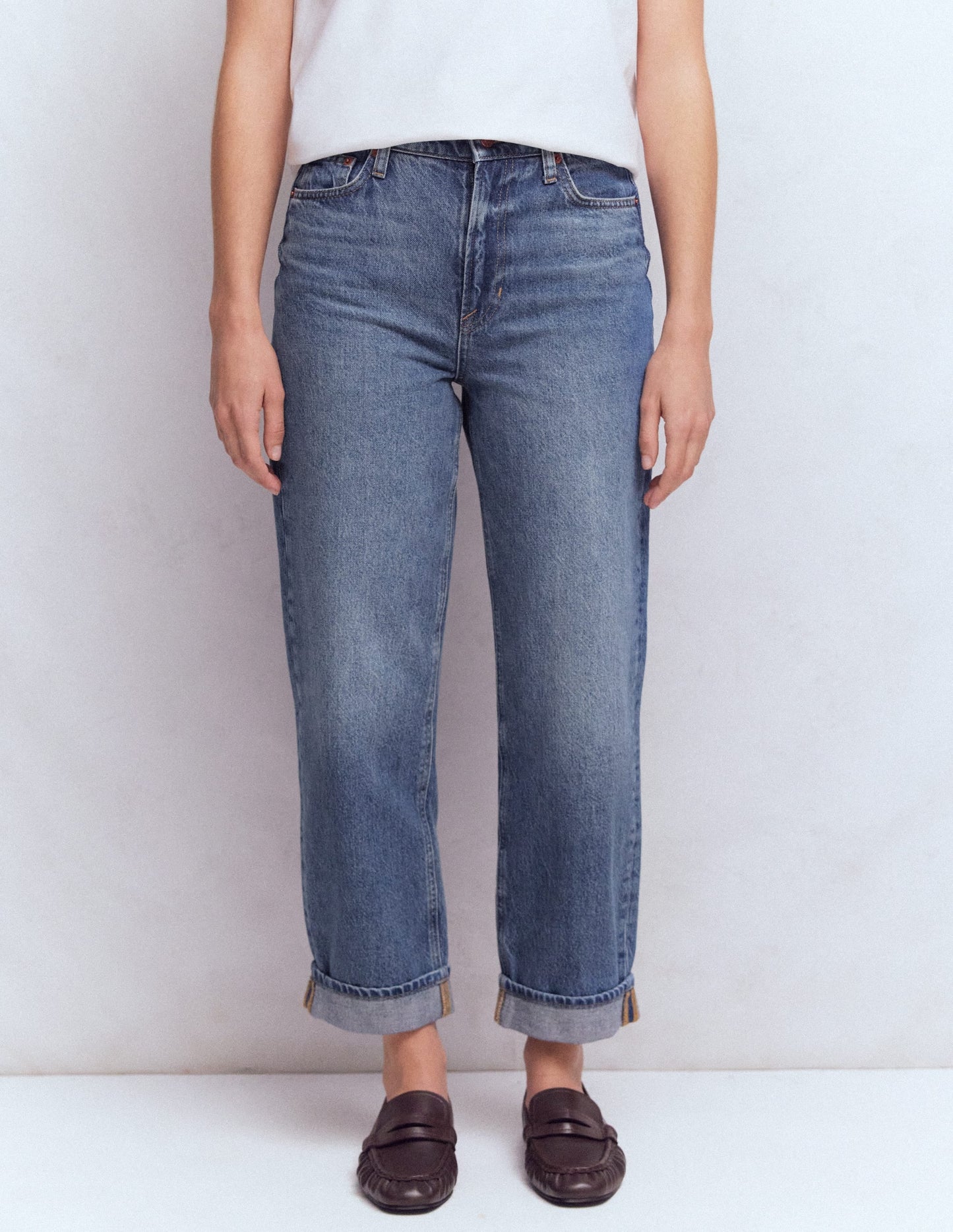 Mid Rise Relaxed Jeans-Mid Vintage