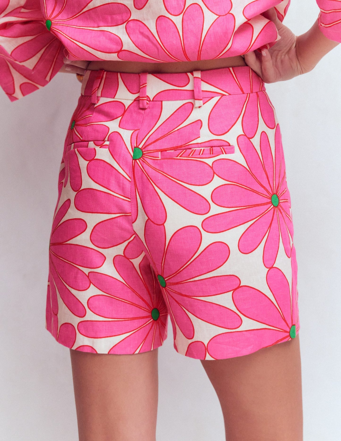 Belgravia Linen Shorts-Pink, Daisy Blossom