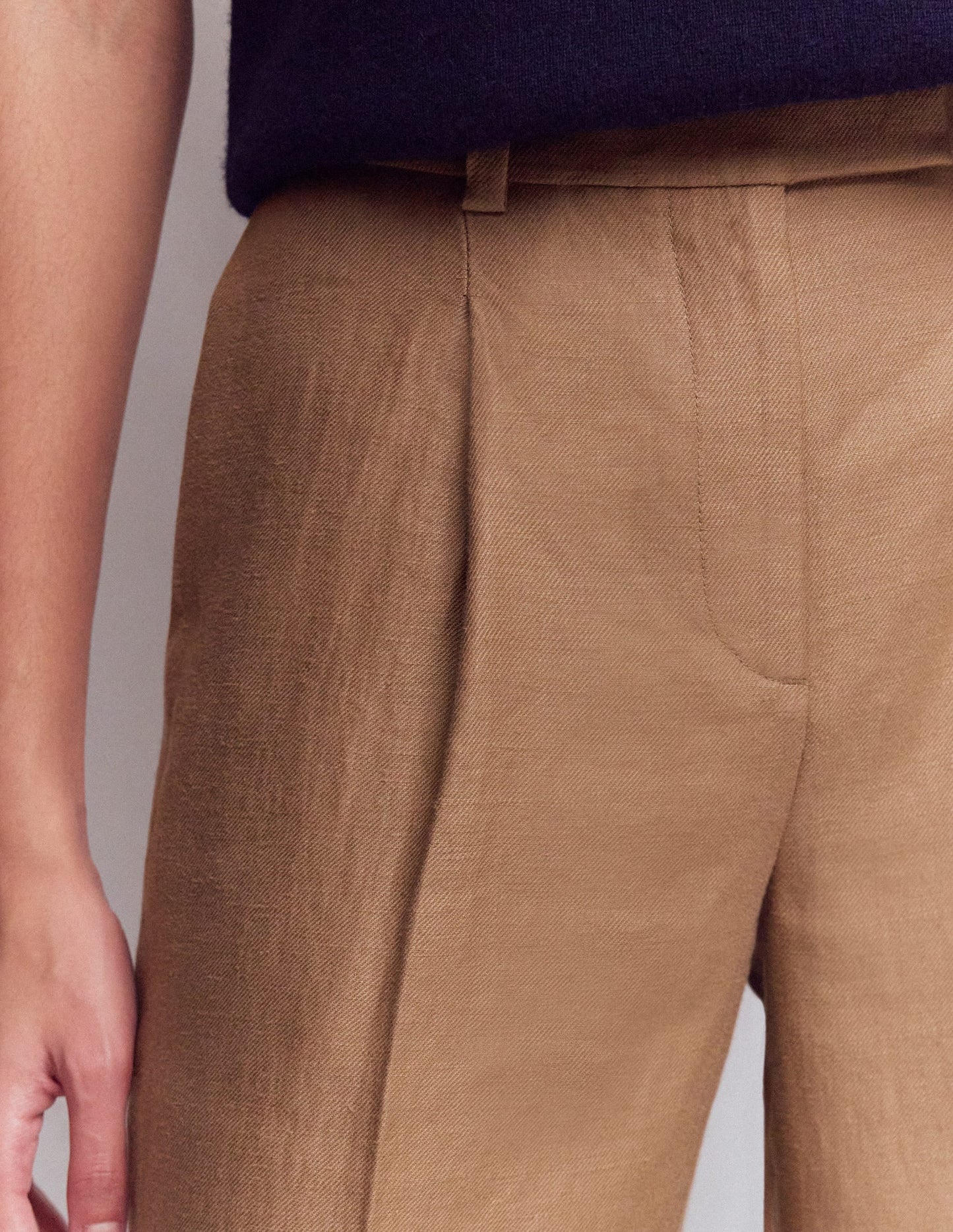Chiswick Crop Linen Pants-Cappuccino