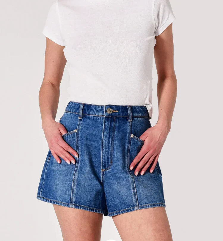 Mirage Short in Deco Silverlake