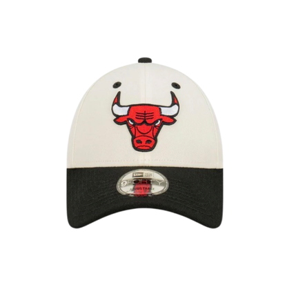 New Era 940 Snapback Two Tone Championship Chicago Bulls White Red Black Cap