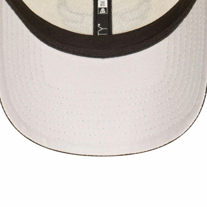 New Era 940 Snapback Two Tone Championship Chicago Bulls White Red Black Cap