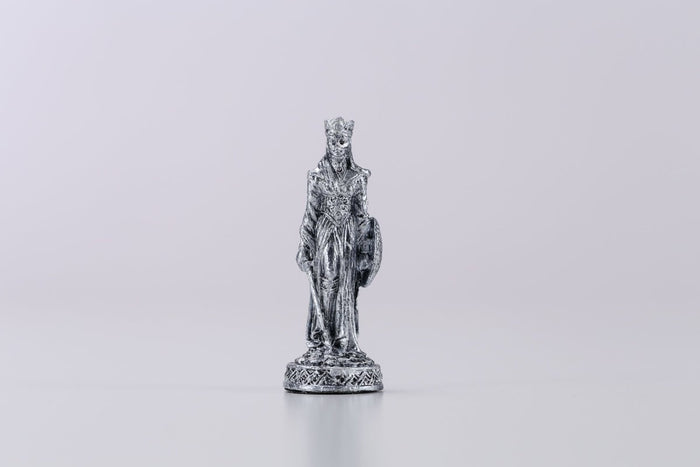 Silver / Queen